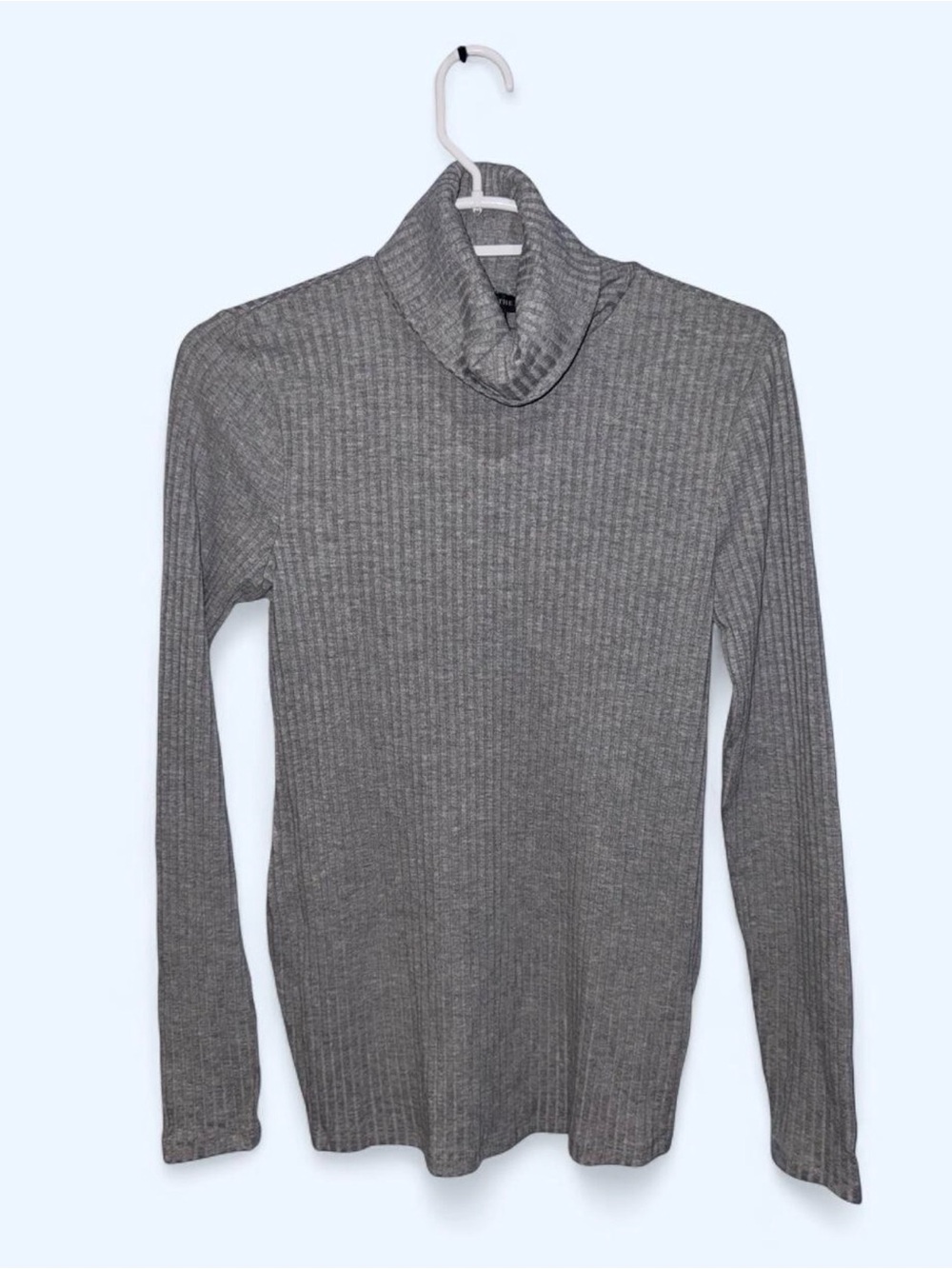 A Pea in the Pod Gray Ribbed Turtleneck Sweater